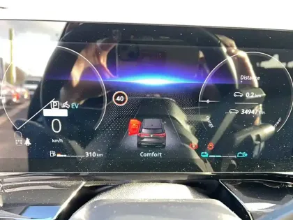 Photo 14 Renault Espace  E-Tech hybrid 200