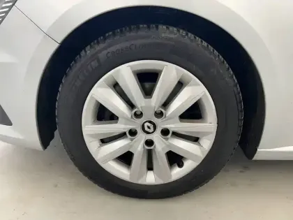 Photo 72 Renault Megane Mégane IV Berline Blue dCi 115 - 21B