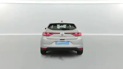 Photo 30 Renault Megane Mégane IV Berline Blue dCi 115 - 21B