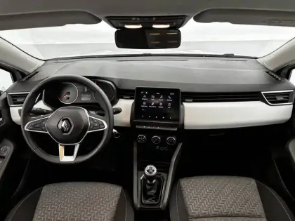 Photo 24 Renault Clio  Blue dCi 100