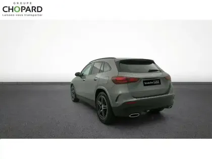 Photo 30 Mercedes GLA  200 d 8G-DCT