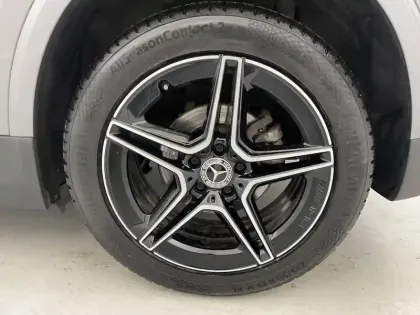 Photo 43 Mercedes GLA  200 d 8G-DCT