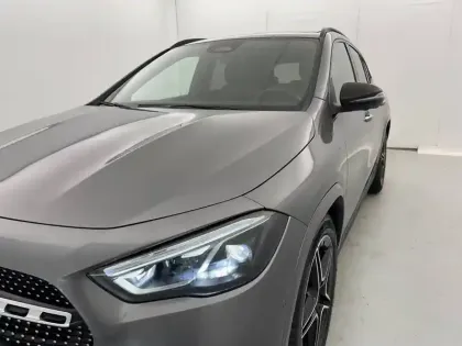 Photo 57 Mercedes GLA  200 d 8G-DCT