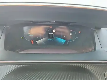 Photo 9 Peugeot 2008  BlueHDi 130 S&S EAT8