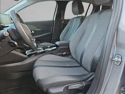 Photo 10 Peugeot 208  PureTech 100 S&S BVM6