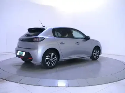 Photo 25 Peugeot 208  PureTech 100 S&S BVM6