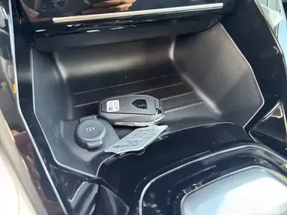 Photo 26 Peugeot 208  Hybrid 110 e-DCS6