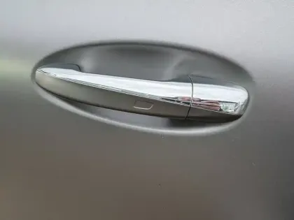 Photo 11 Mercedes GLA  250 e 8G-DCT