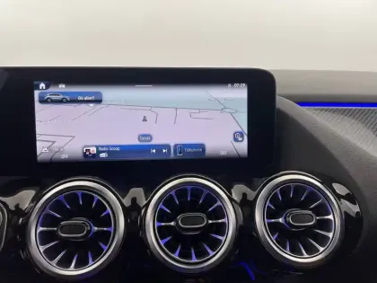 Photo 41 Mercedes GLA  250 e 8G-DCT