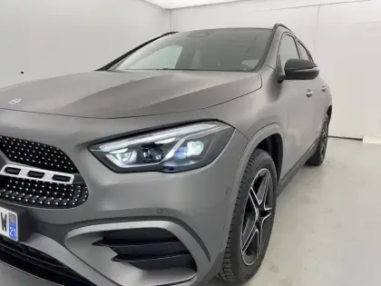 Photo 53 Mercedes GLA  250 e 8G-DCT