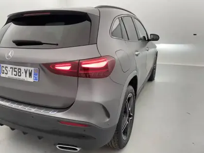 Photo 54 Mercedes GLA  250 e 8G-DCT