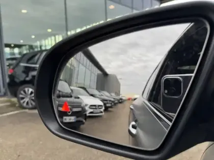 Photo 12 Mercedes GLA  250 e 8G-DCT