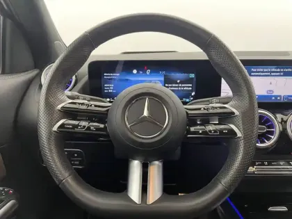 Photo 43 Mercedes GLA  250 e 8G-DCT