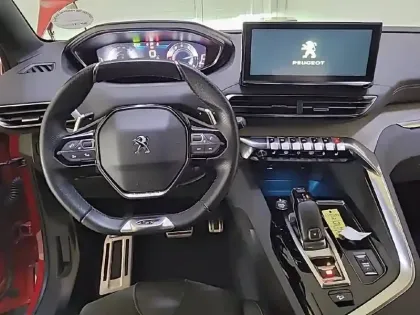 Photo 7 Peugeot 5008  PureTech 180ch S&S EAT8