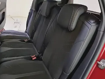 Photo 11 Peugeot 5008  PureTech 180ch S&S EAT8