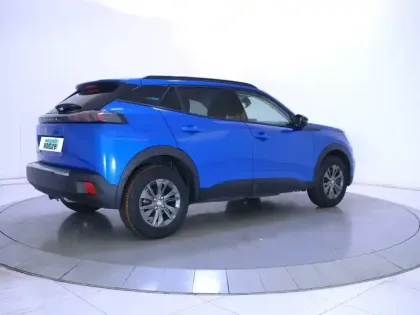 Photo 68 Peugeot 2008  PureTech 100 S&S BVM6