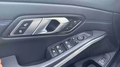 Photo 13 BMW Serie 3 Touring 320d 190 ch BVA8