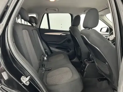 Photo 57 BMW X1  sDrive 18i 140 ch