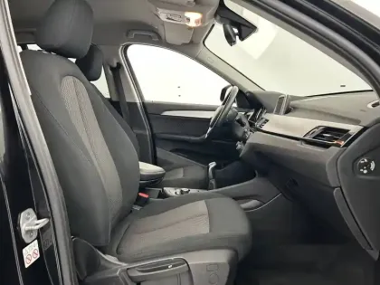 Photo 81 BMW X1  sDrive 18i 140 ch