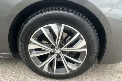 Photo 27 Peugeot 508  SW BlueHDi 130 ch S&S EAT8