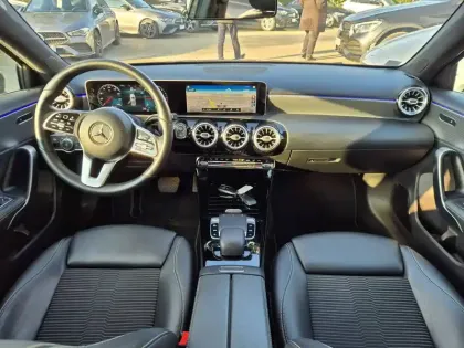 Photo 9 Mercedes Classe A  180 d 7G-DCT