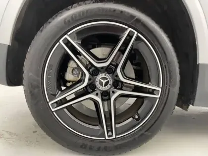 Photo 36 Mercedes GLA  250 e 8G-DCT