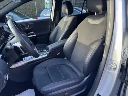 Photo 14 Mercedes GLA  250 e 8G-DCT