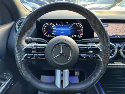 Photo 9 Mercedes GLA  250 e 8G-DCT