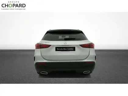 Photo 26 Mercedes GLA  250 e 8G-DCT