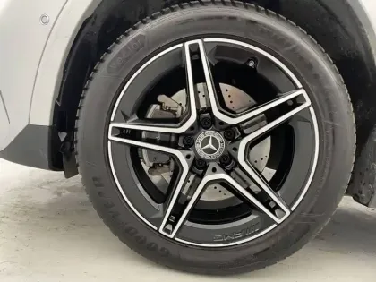Photo 38 Mercedes GLA  250 e 8G-DCT