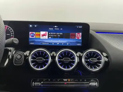 Photo 40 Mercedes GLA  250 e 8G-DCT