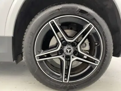 Photo 32 Mercedes GLA  250 e 8G-DCT