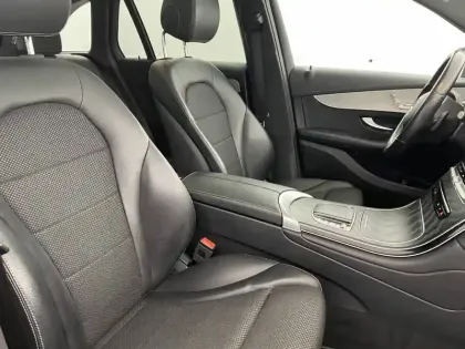 Photo 45 Mercedes Classe GLC GLC 200 d 9G-Tronic