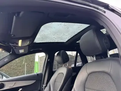 Photo 13 Mercedes Classe GLC GLC 200 d 9G-Tronic