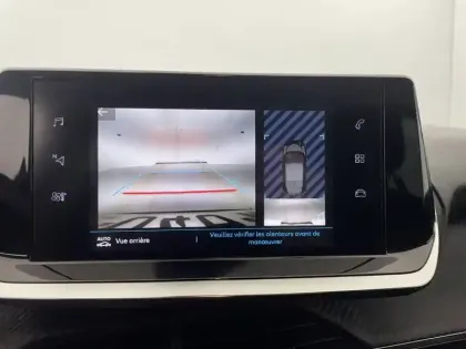 Photo 25 Peugeot 208  Electrique 50 kWh 136ch