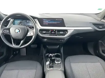 Photo 5 BMW Serie 1 118i 136 ch DKG7