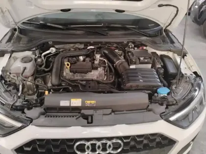 Photo 6 Audi A1  Sportback 30 TFSI 110 ch BVM6 Advanced