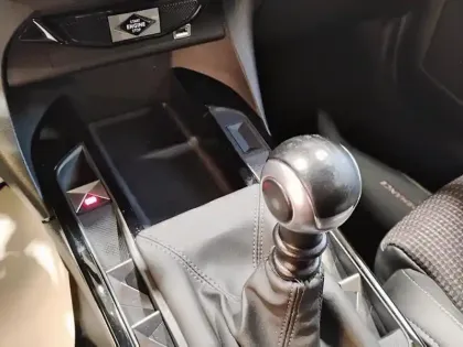 Photo 23 DS DS 3 DS3 Crossback PureTech 100 BVM6 Performance Line