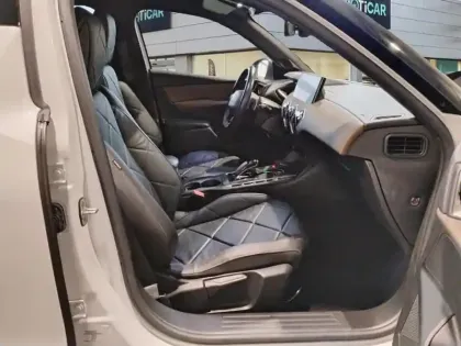 Photo 8 DS DS 3 DS3 Crossback PureTech 130 EAT8 Grand Chic