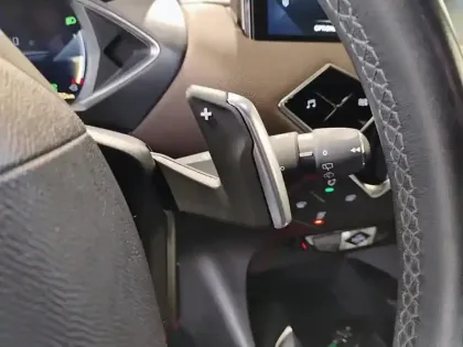 Photo 17 DS DS 3 DS3 Crossback PureTech 130 EAT8 Grand Chic