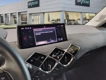 Photo 21 DS DS 3  PureTech 100 BVM6 Performance Line