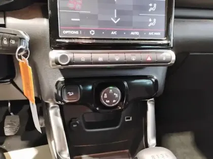 Photo 12 Citroën C3 Aircross  PureTech 110 S&S BVM6 Plus