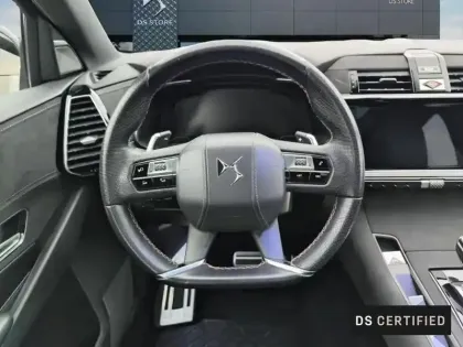 Photo 11 DS DS 7 DS7 Crossback Hybride E-Tense 300 EAT8 4x4 Performance Line+