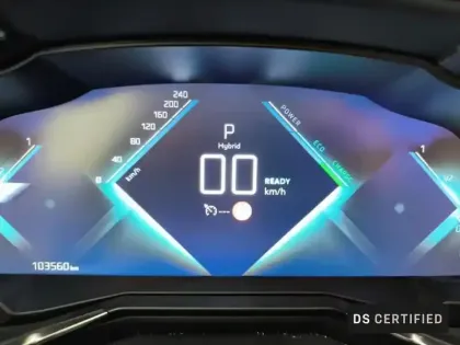 Photo 20 DS DS 7 DS7 Crossback Hybride E-Tense 300 EAT8 4x4 Performance Line+