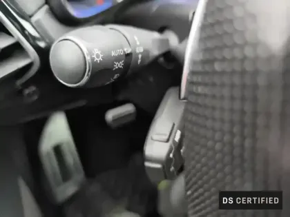 Photo 17 DS DS 7 DS7 Crossback Hybride E-Tense 300 EAT8 4x4 Performance Line+