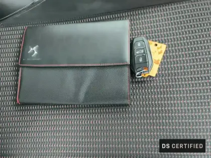 Photo 15 DS DS 3 DS3 Crossback PureTech 100 BVM6 Performance Line