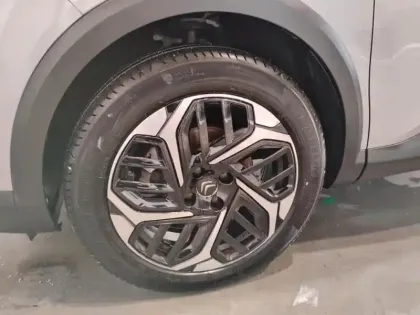 Photo 14 Citroën C4  PureTech 130 S&S EAT8 Feel Pack