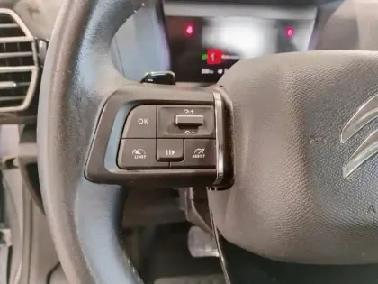 Photo 18 Citroën C4  PureTech 130 S&S EAT8 Feel Pack