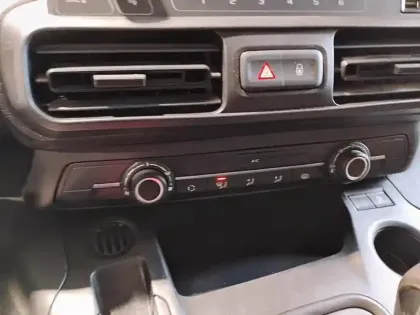 Photo 12 Citroën Berlingo  VAN M 1000 BLUEHDI 100 S&S CLUB