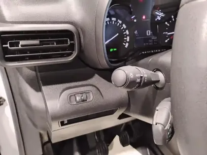 Photo 16 Citroën Berlingo  VAN M 1000 BLUEHDI 100 S&S CLUB